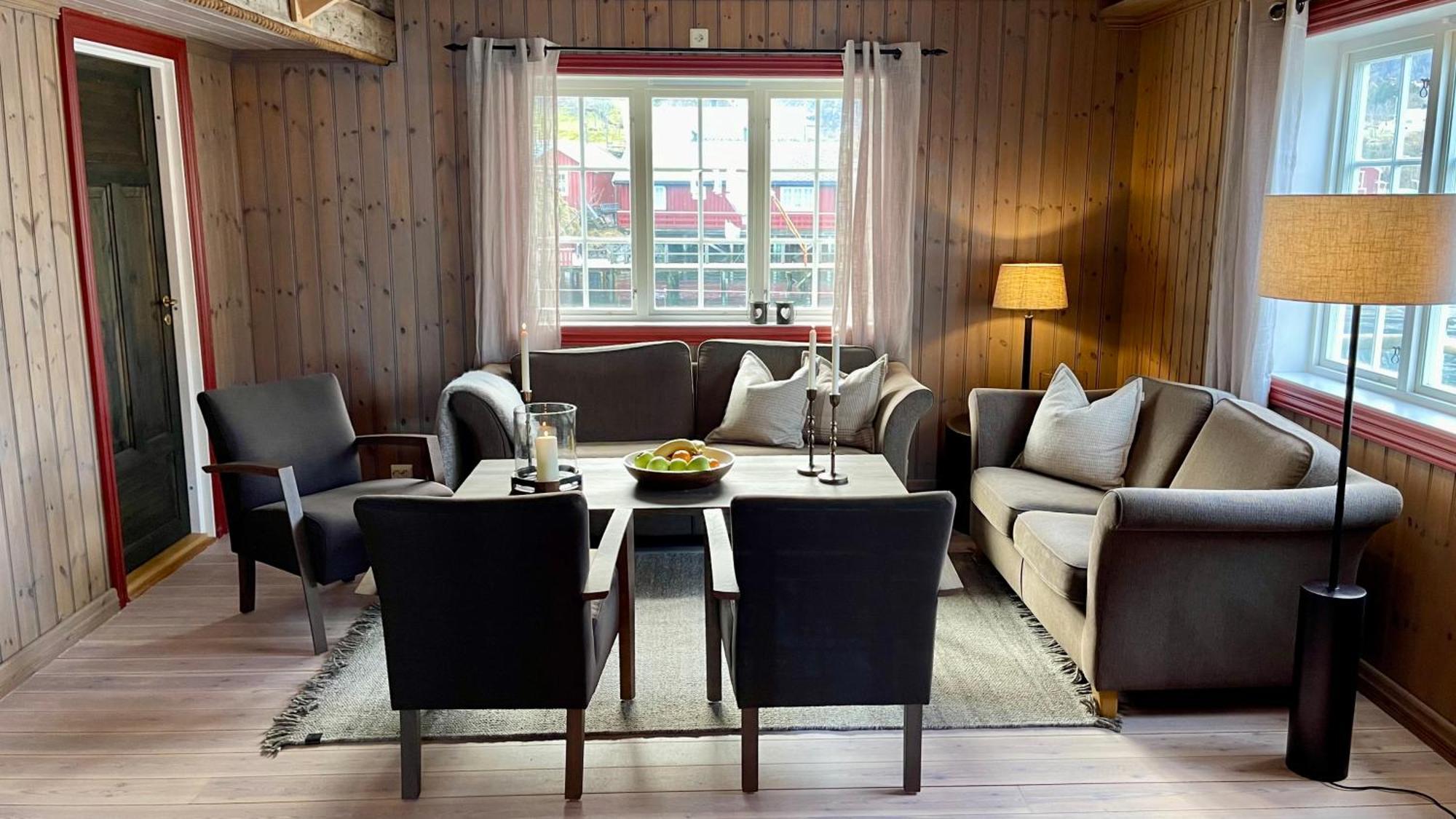 Bortersia Holiday Home Sørvågen الغرفة الصورة